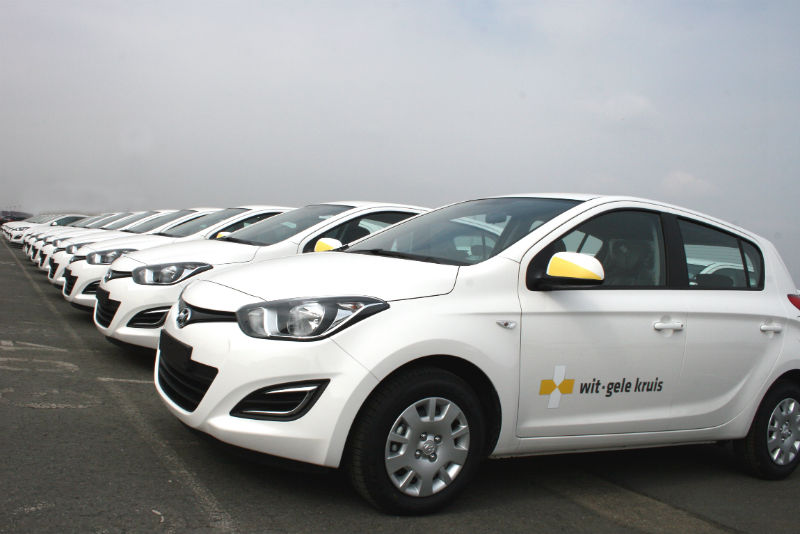 Hyundai levert eerste lot wagens aan WitGele Kruis FLEET.be